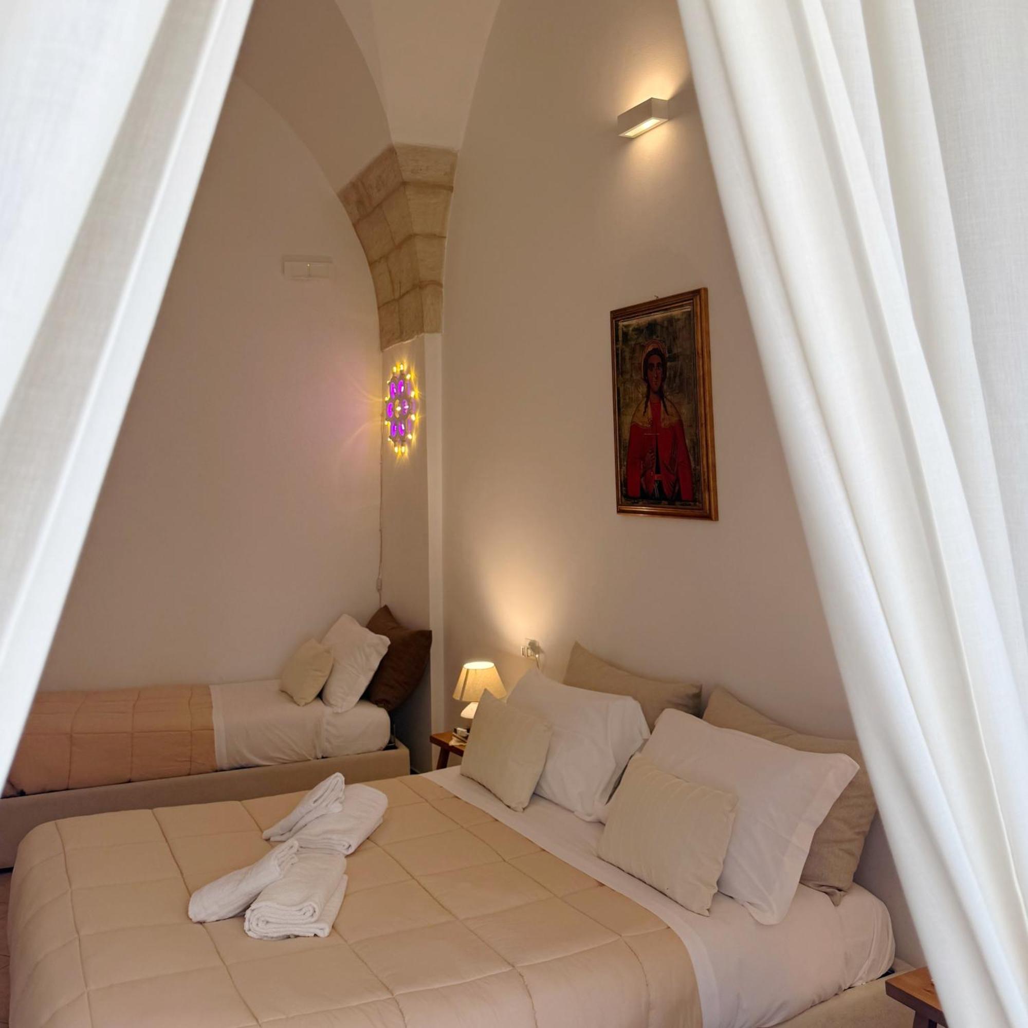 Bed and Breakfast Dimora Santa Domenica à Scorrano  Extérieur photo